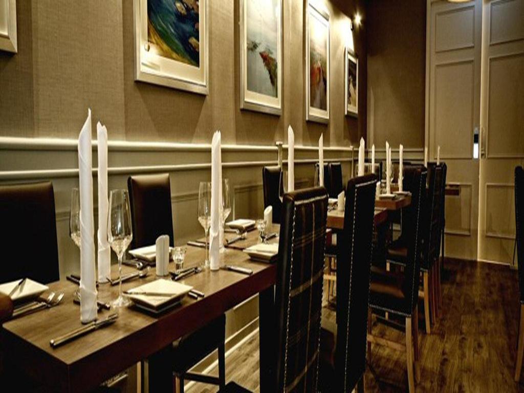 Anchor Hotel And Seabed Restaurant Tarbert  Buitenkant foto